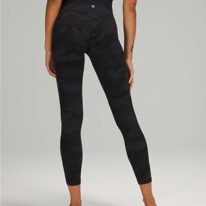 Lululemon Align Camo leggings with pockets